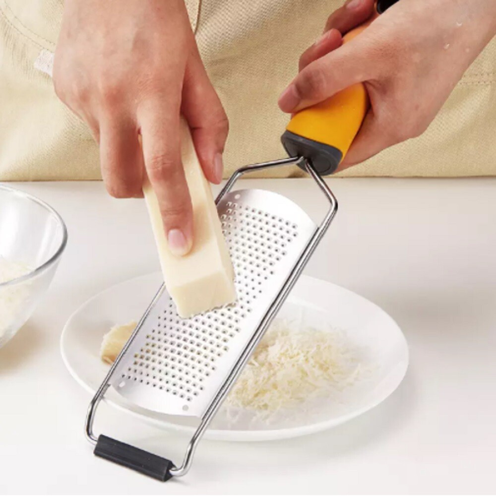 مبشرة الليمون من الفولاذ المقا - مراجعة Mango Splitter Tool وسعره
